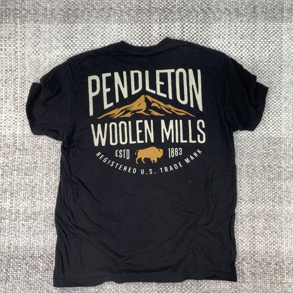 Pendleton Graphic T-Shirt Mens L Black Woolen Mills Mountain Buffalo Heritage